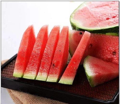 贵州吃瓜女,揭秘贵州美食背后的故事